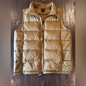 The North Face Men's brown mustard Quilted Vest 550